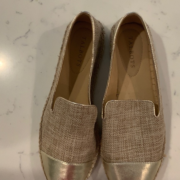 Talbots Women's Beige and Gold Loafers - Picture 1 of 1